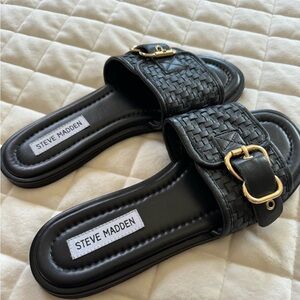 Coins Black - Brand New Steve Madden Sandals